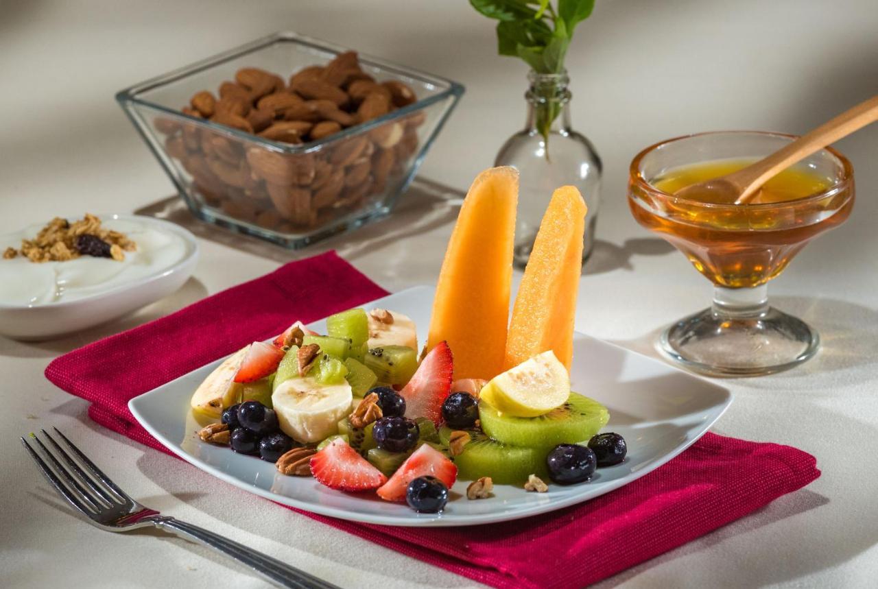 San Pedro Garza Garcia Safi Royal Luxury Metropolitan酒店 外观 照片 Fruit salad