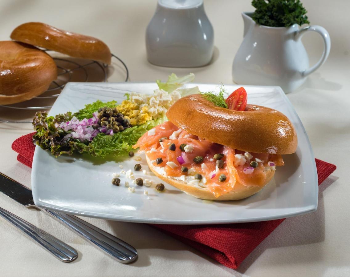 San Pedro Garza Garcia Safi Royal Luxury Metropolitan酒店 外观 照片 Salmon bagel