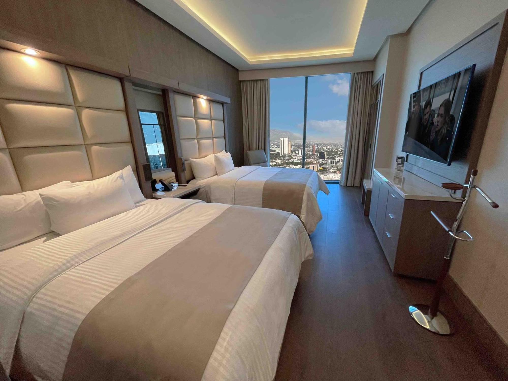 San Pedro Garza Garcia Safi Royal Luxury Metropolitan酒店 外观 照片 A guest room at the hotel
